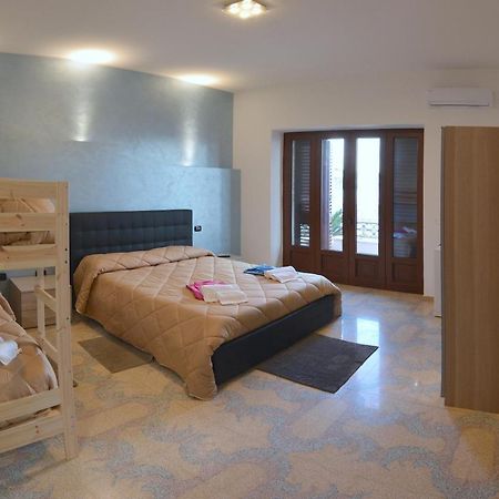 Bed & Breakfast "Mazzini" Leverano Dış mekan fotoğraf