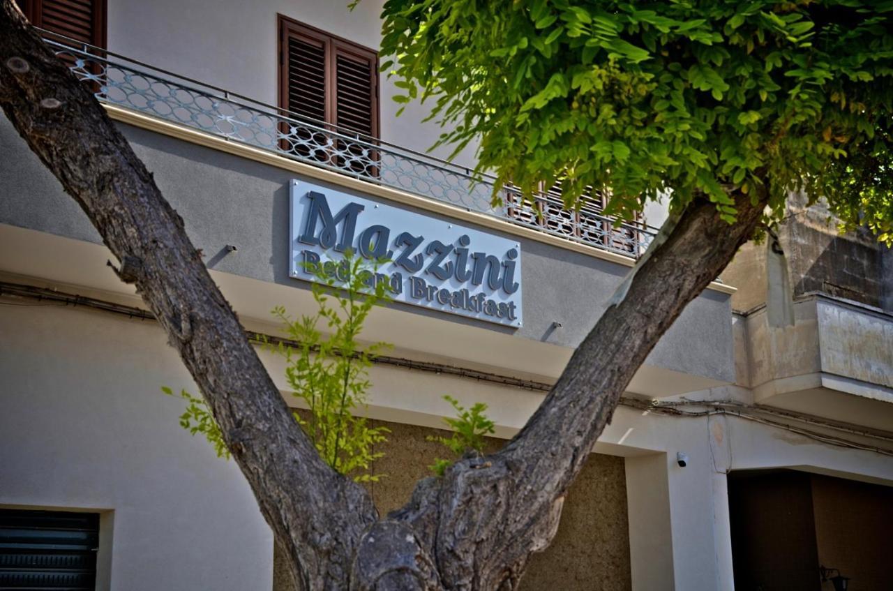 Bed & Breakfast "Mazzini" Leverano Dış mekan fotoğraf