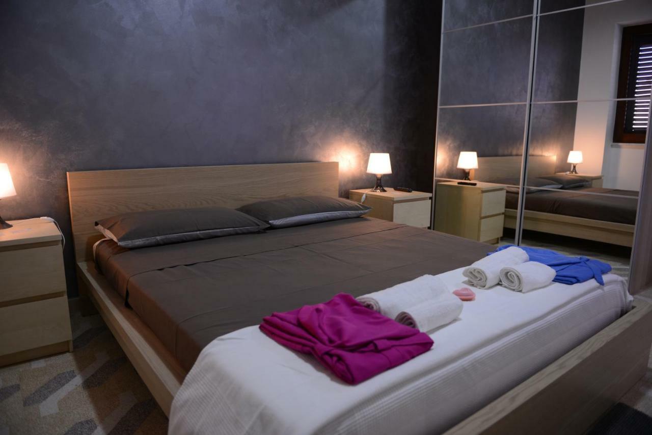 Bed & Breakfast "Mazzini" Leverano Dış mekan fotoğraf
