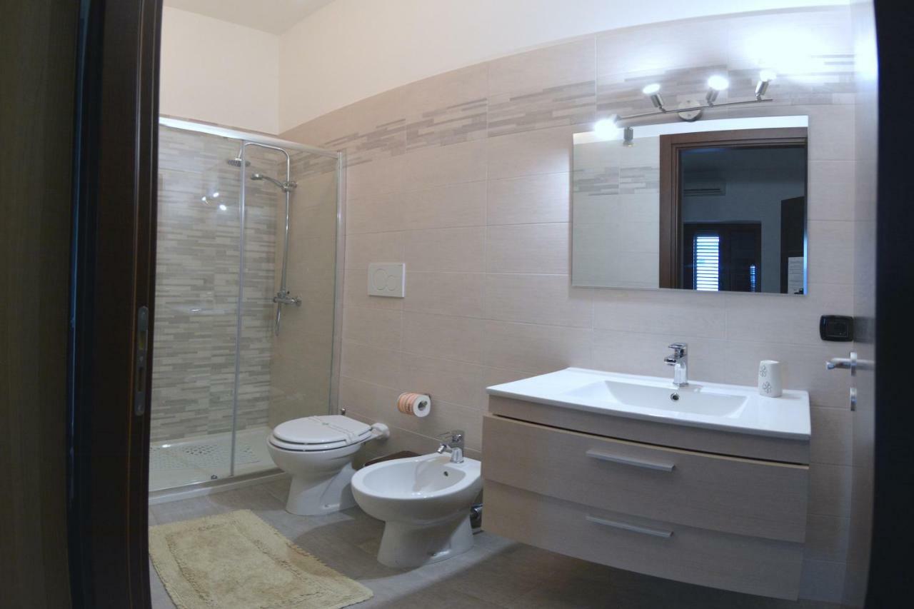 Bed & Breakfast "Mazzini" Leverano Dış mekan fotoğraf