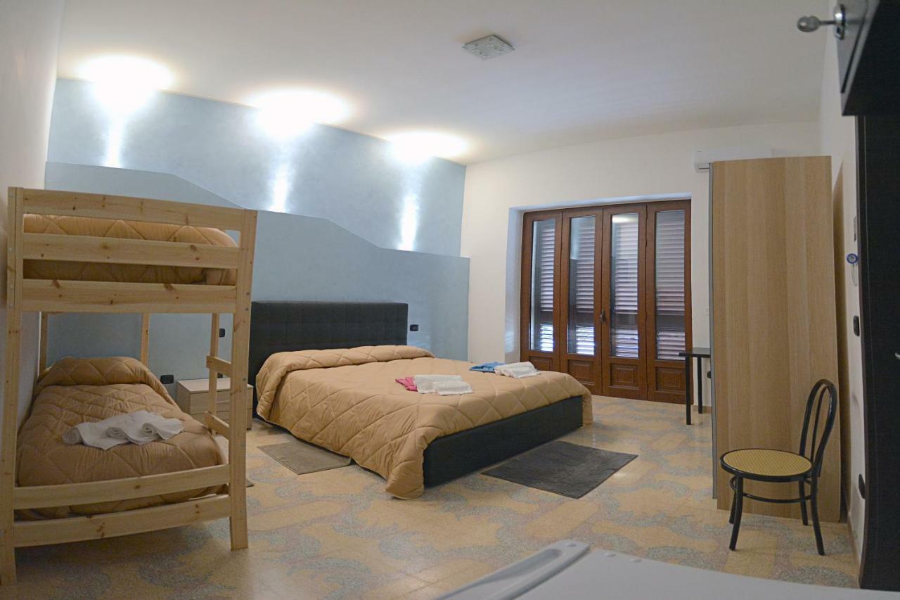 Bed & Breakfast "Mazzini" Leverano Dış mekan fotoğraf
